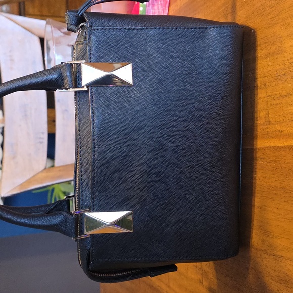 Karl Lagerfeld Paris Maybelle Duo top handle satchel - Picture 3 of 16